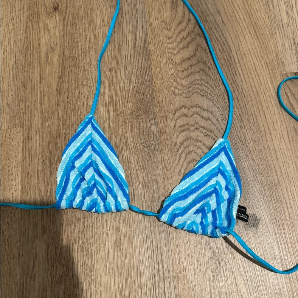 Triangl top